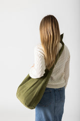 KNOT TOTE SUEDE OLIVE
