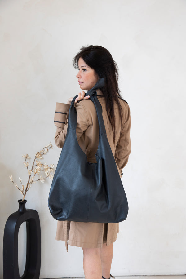 Knot Leather Shoulder Bag Hunter Green