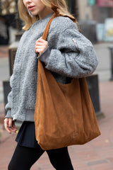 KNOT TOTE SUEDE BROWN