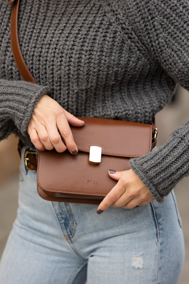 CLARA CROSSBODY Brown