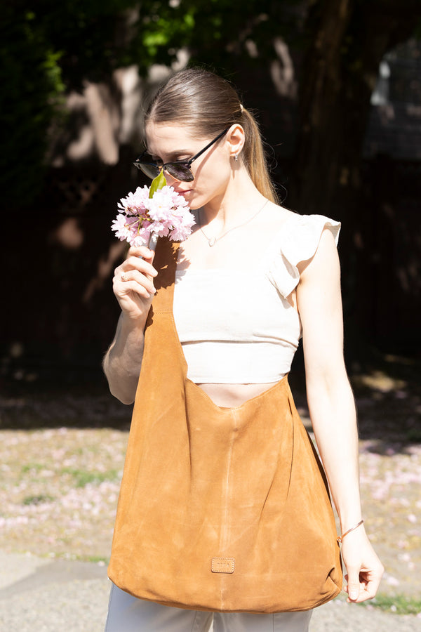 KNOT TOTE SUEDE BROWN