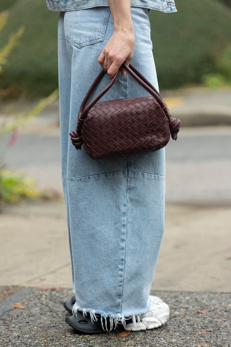 ILA KNOT CROSSBODY MAROON