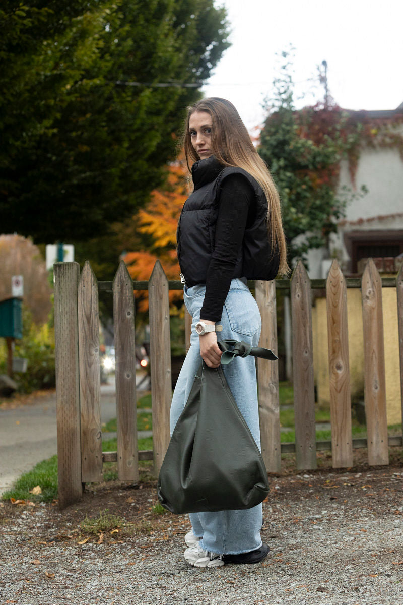 Knot Leather Shoulder Bag Hunter Green