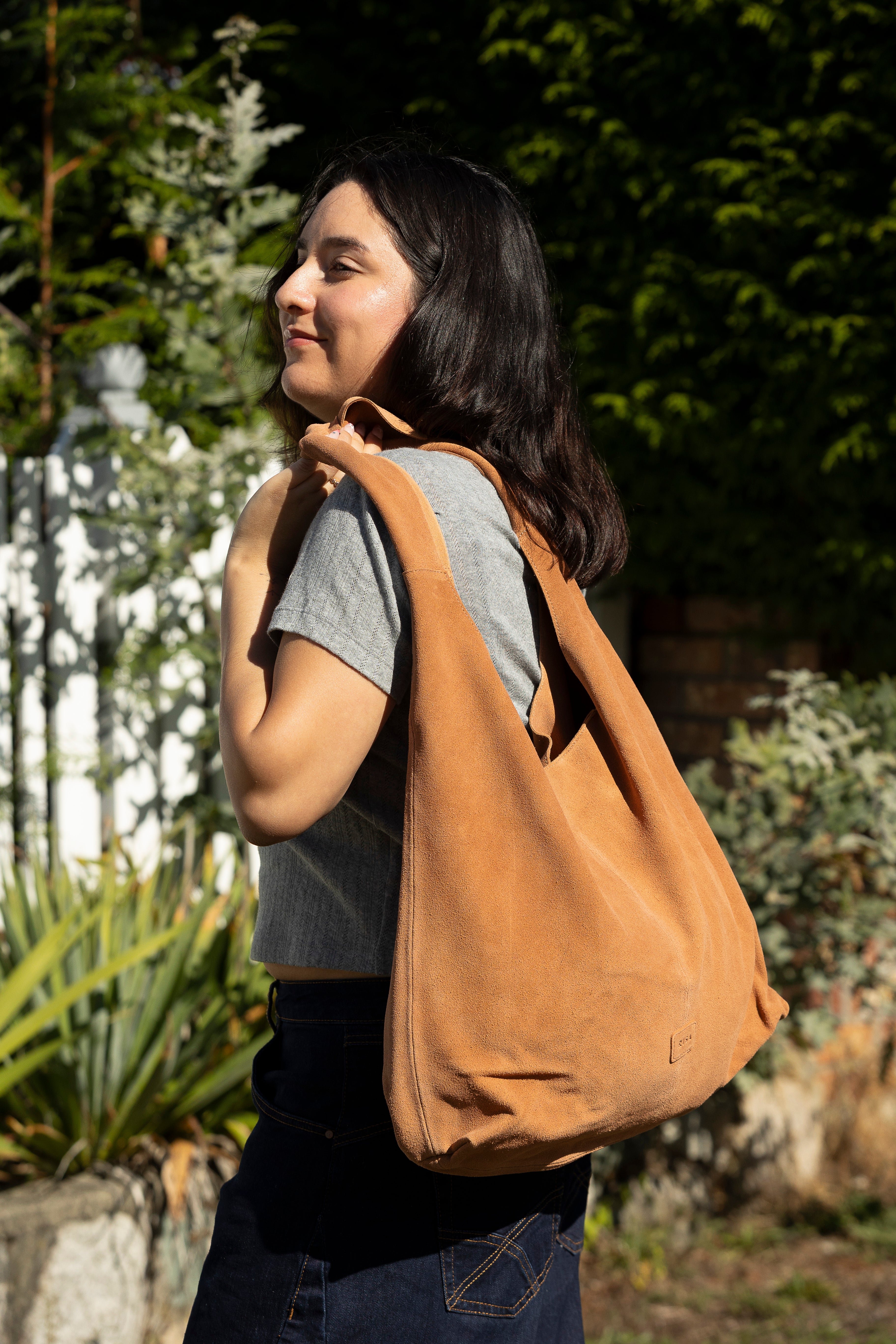 SAC CABAS À NŒUD EN DAIM BAUME