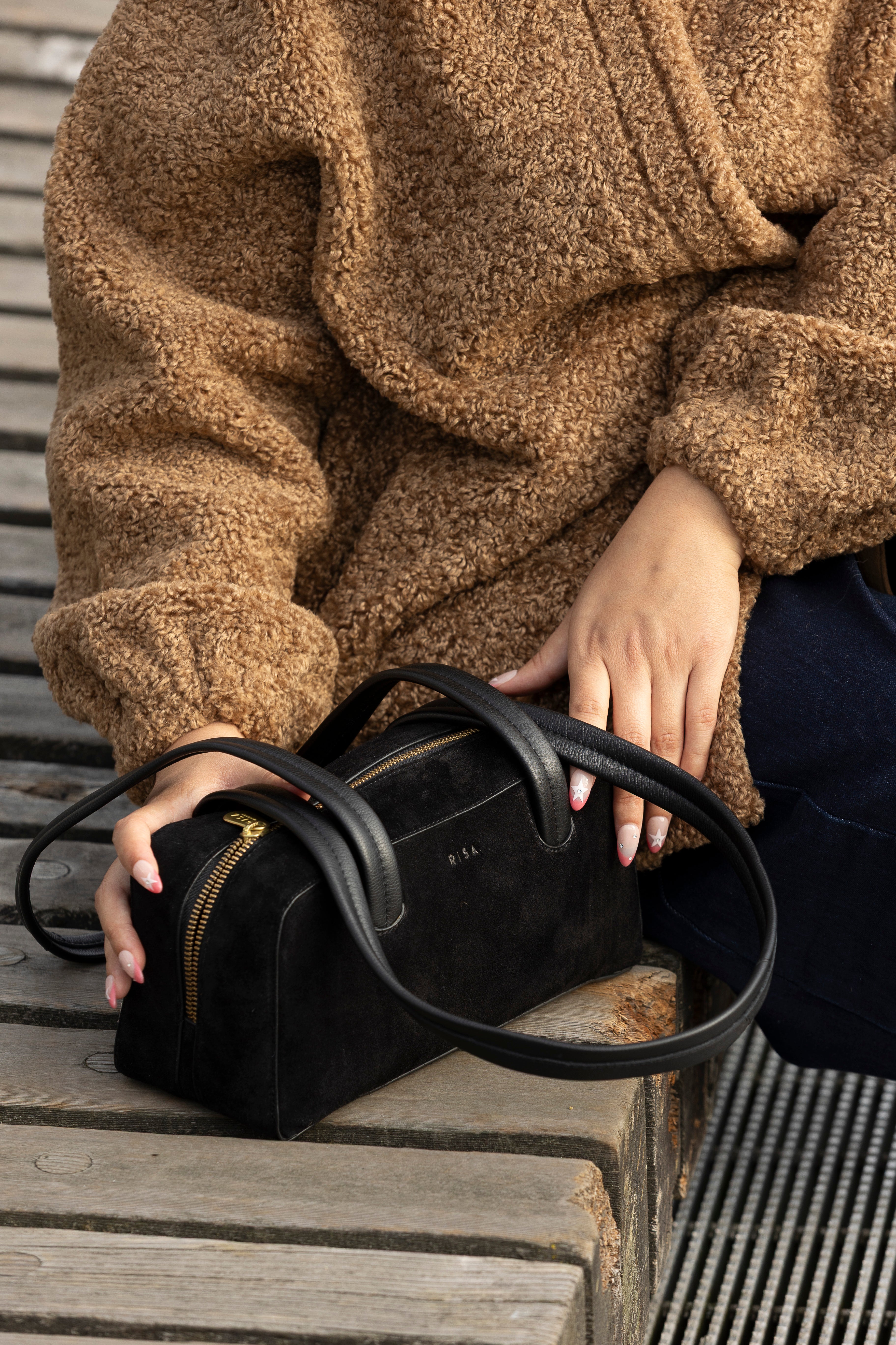 LILIE BOWLER BAG BLACK