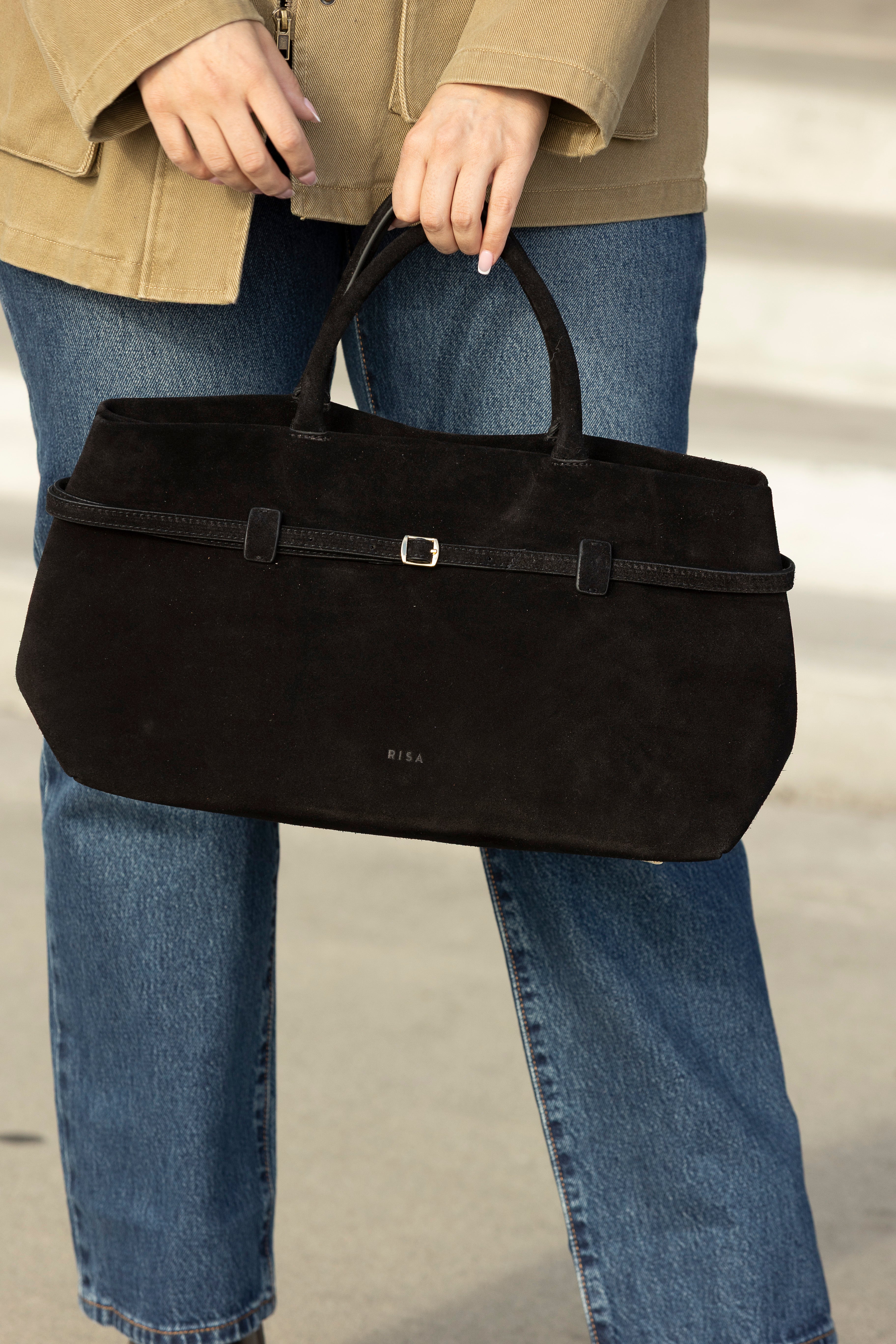 MONROE CLASSIC HANDBAG BLACK