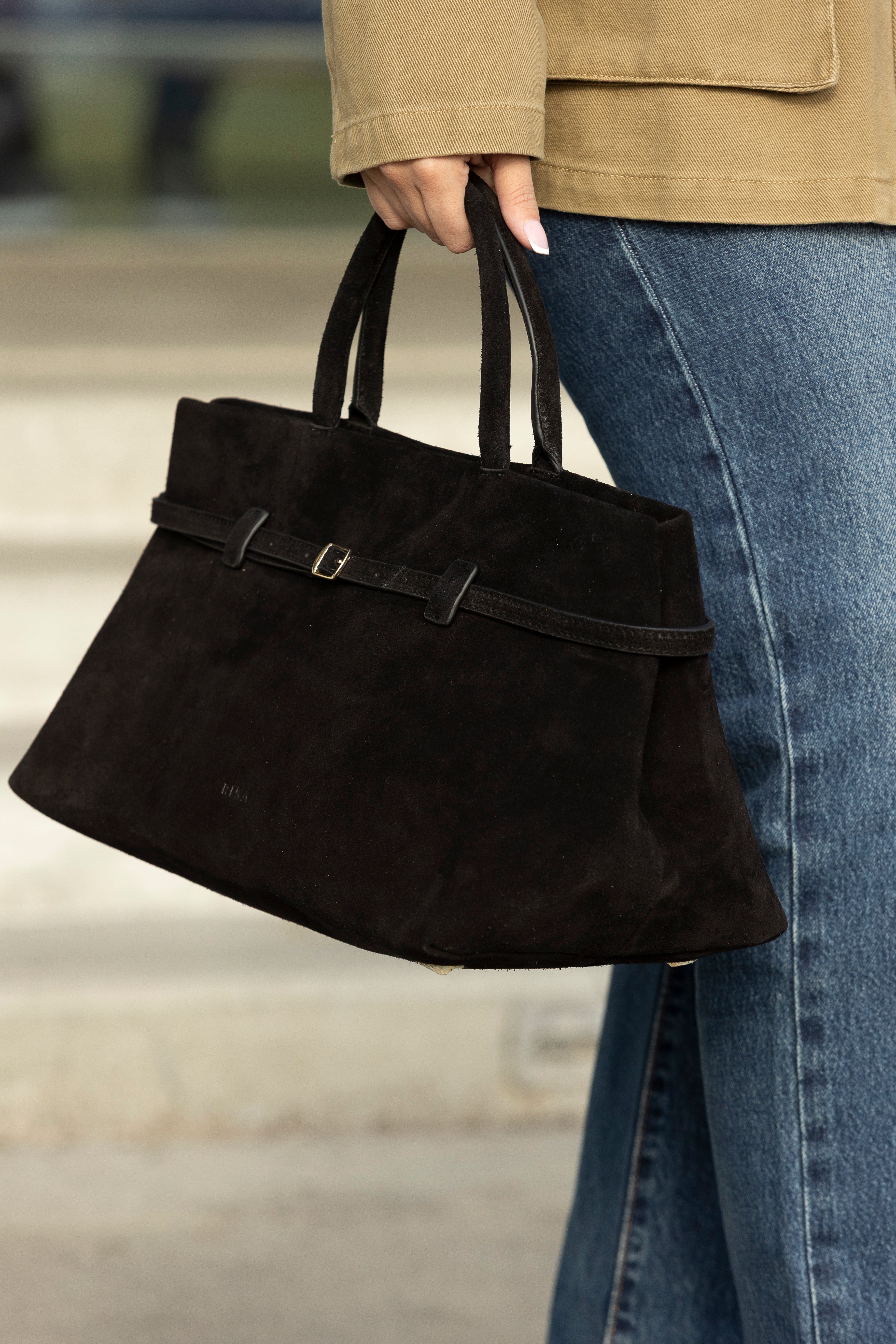 MONROE CLASSIC HANDBAG BLACK
