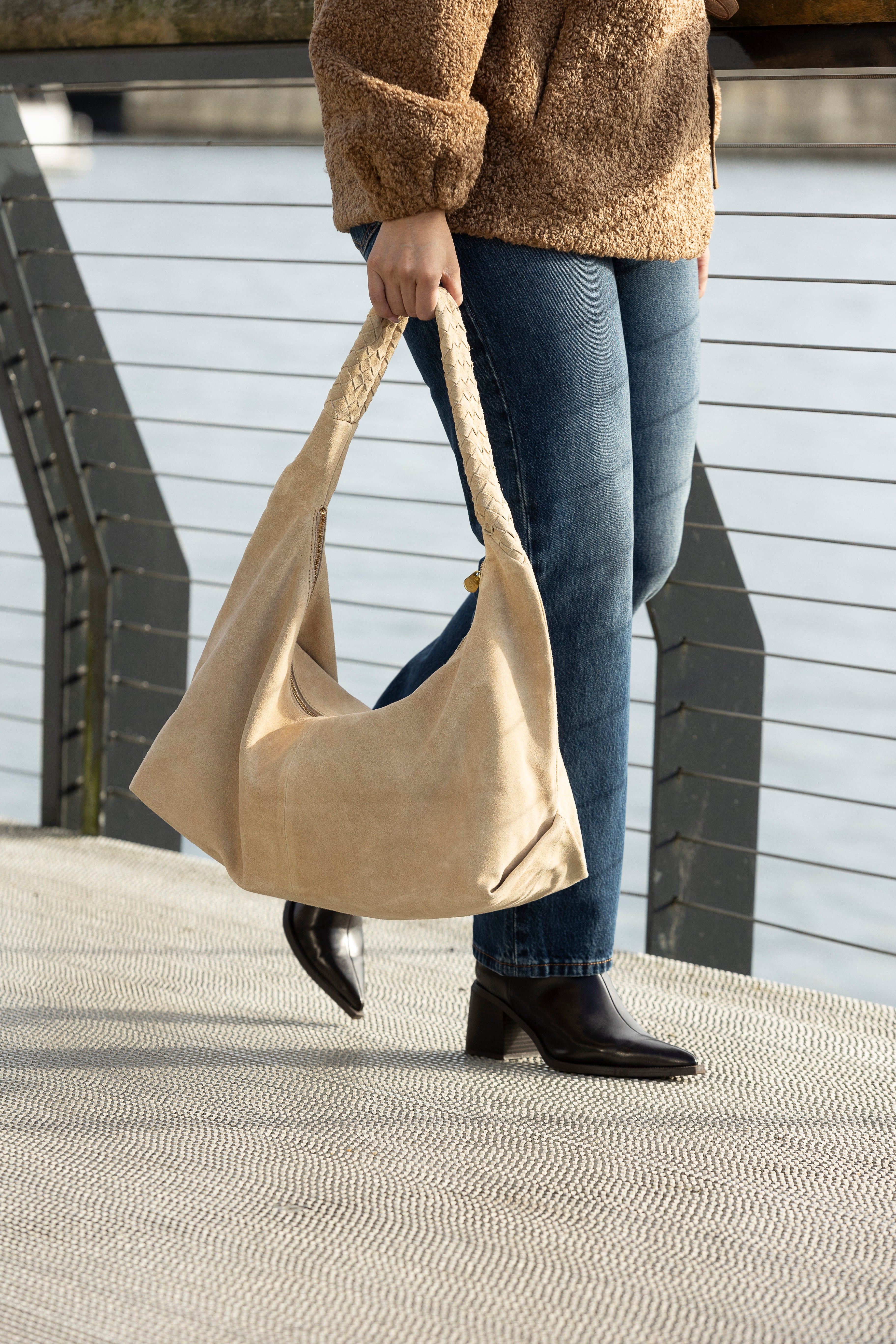 KATE SLOUCHY HOBO BAG-BEIGE