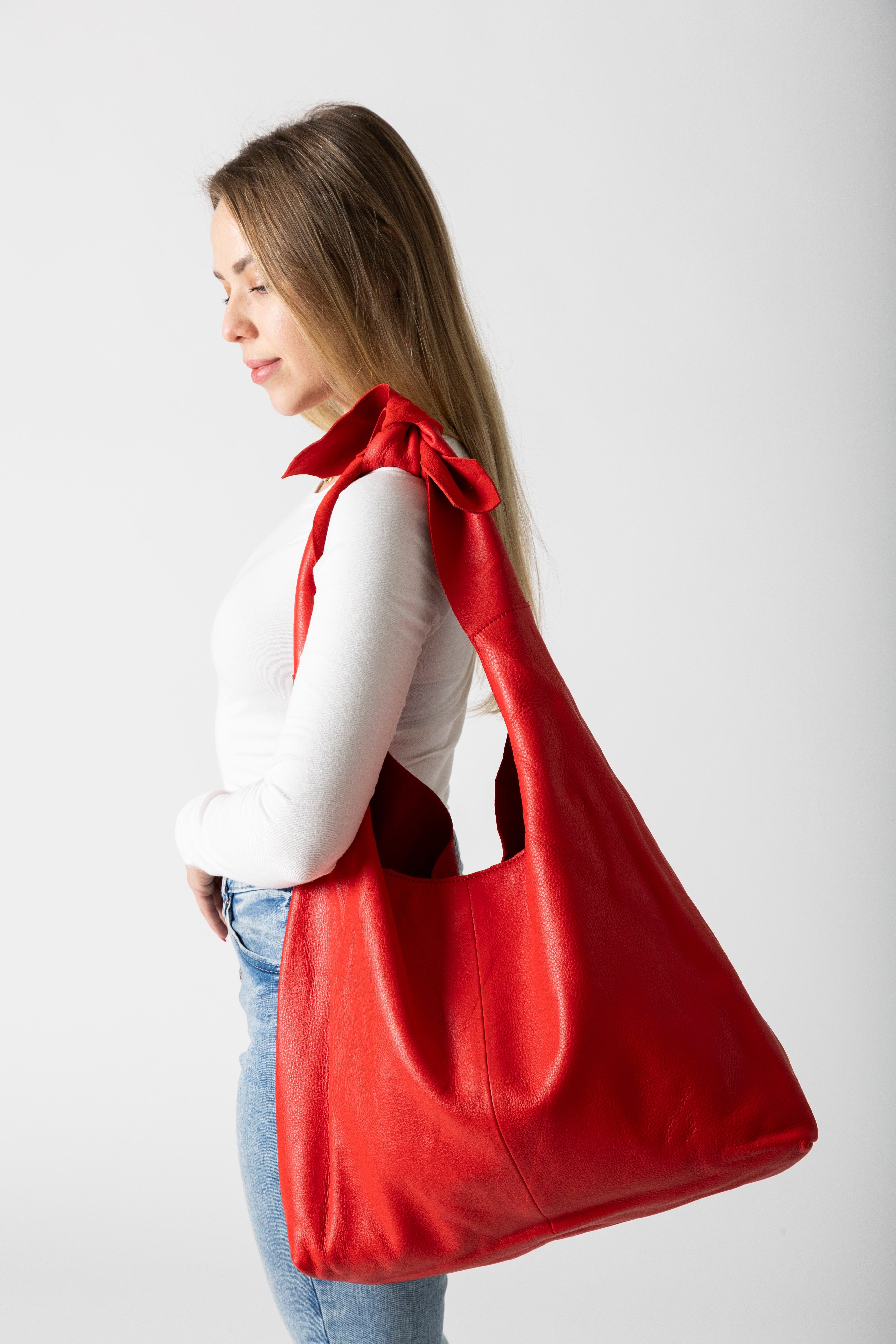 Knot Leather Shoulder Bag Sunset Red