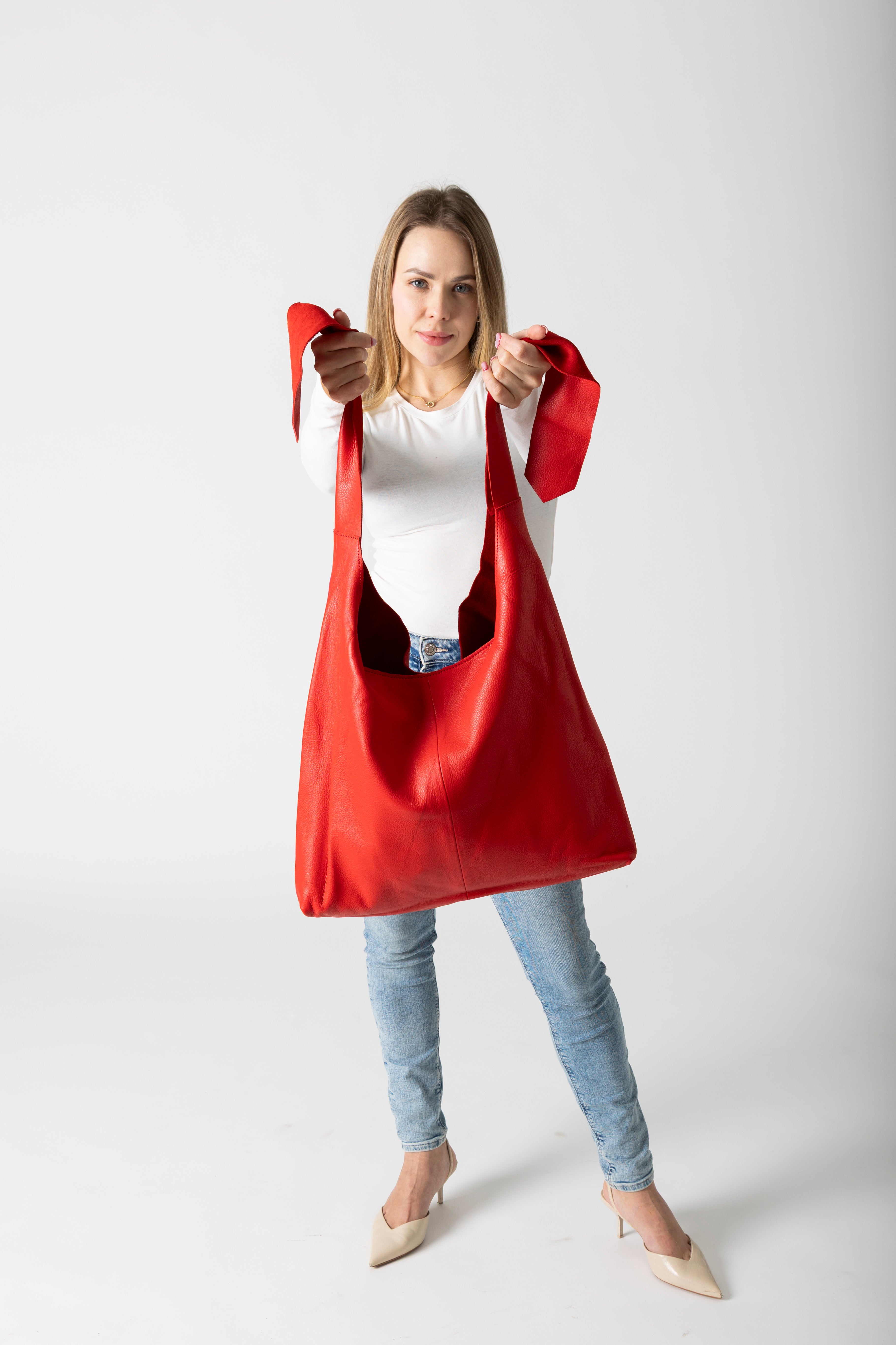 Knot Leather Shoulder Bag Sunset Red