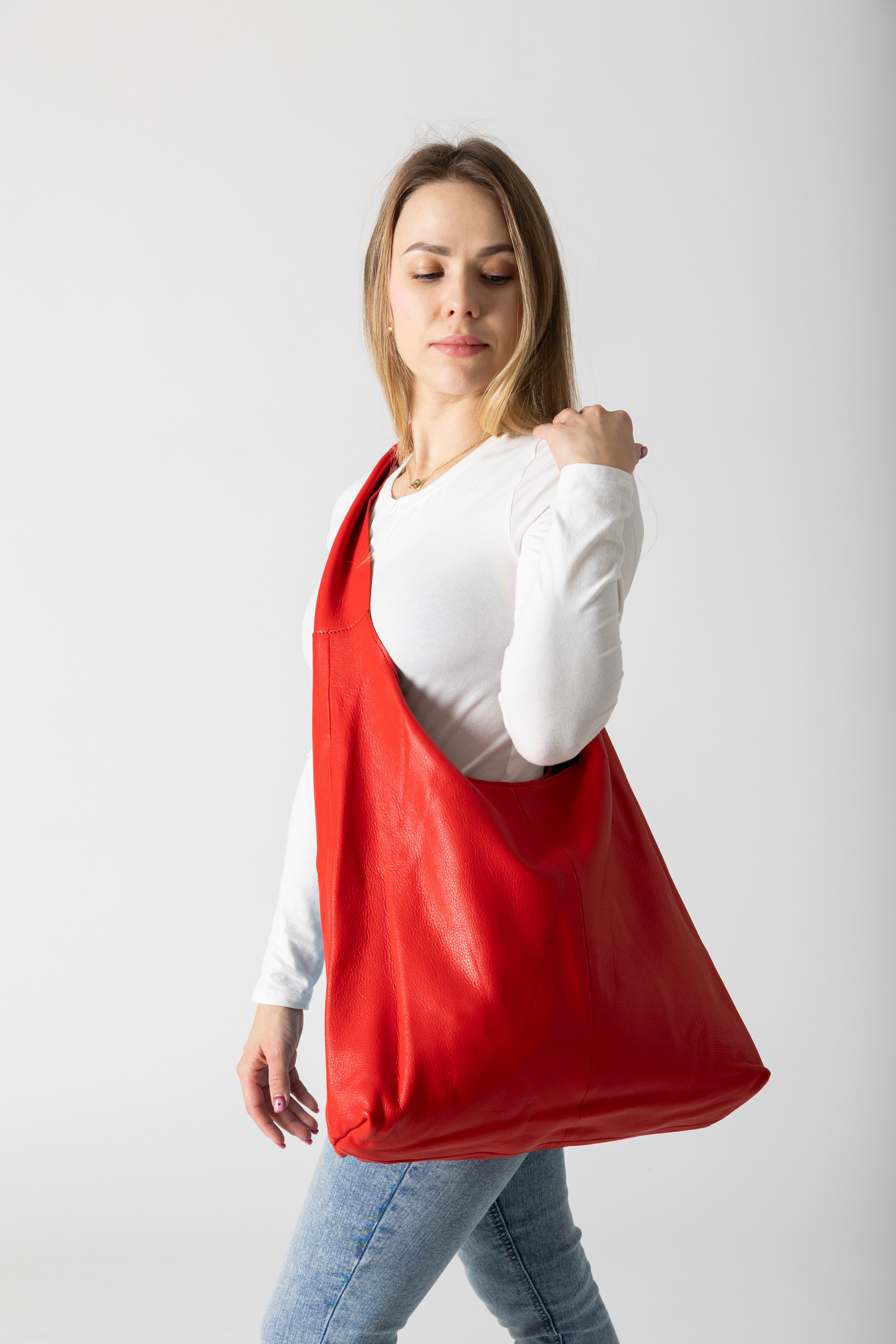 Knot Leather Shoulder Bag Sunset Red