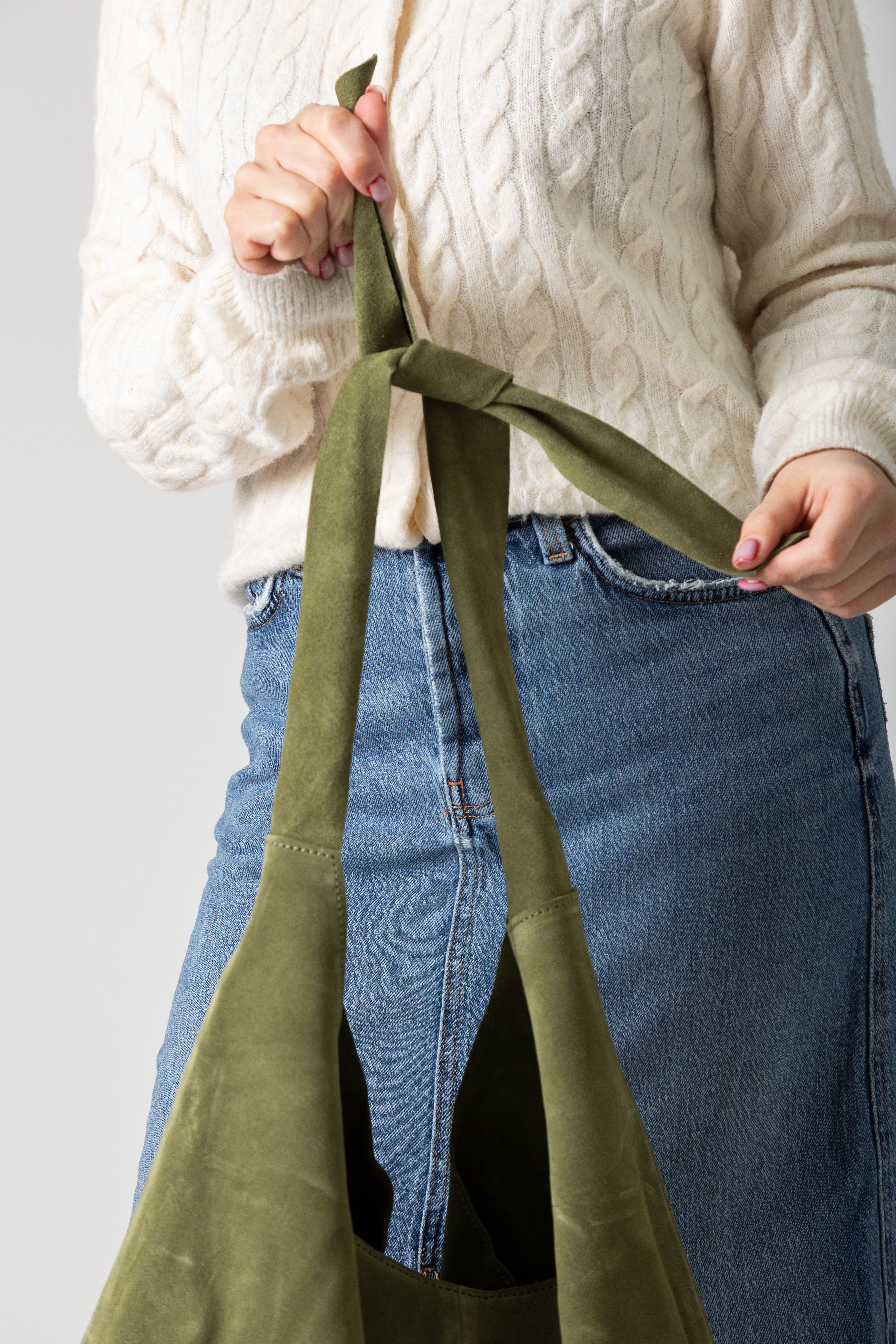 KNOT TOTE SUEDE OLIVE – RISA VANCOUVER