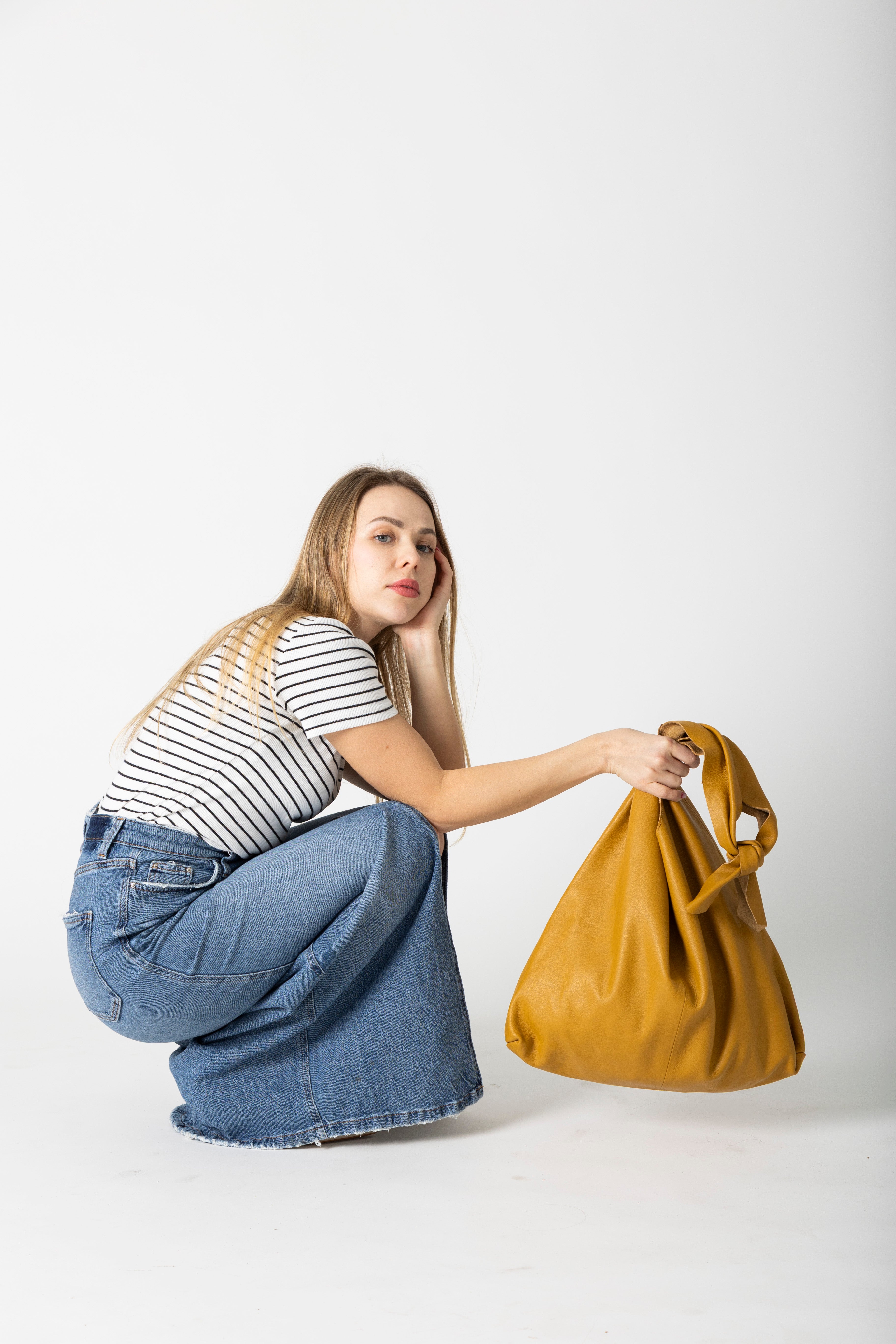 Knot Leather Shoulder Bag Mustard