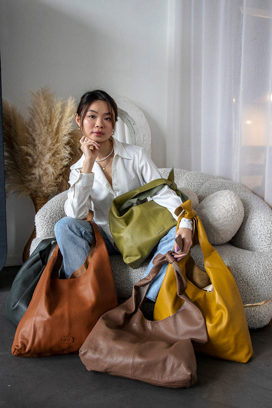 Women's Designer Handbags | Ferragamo CA