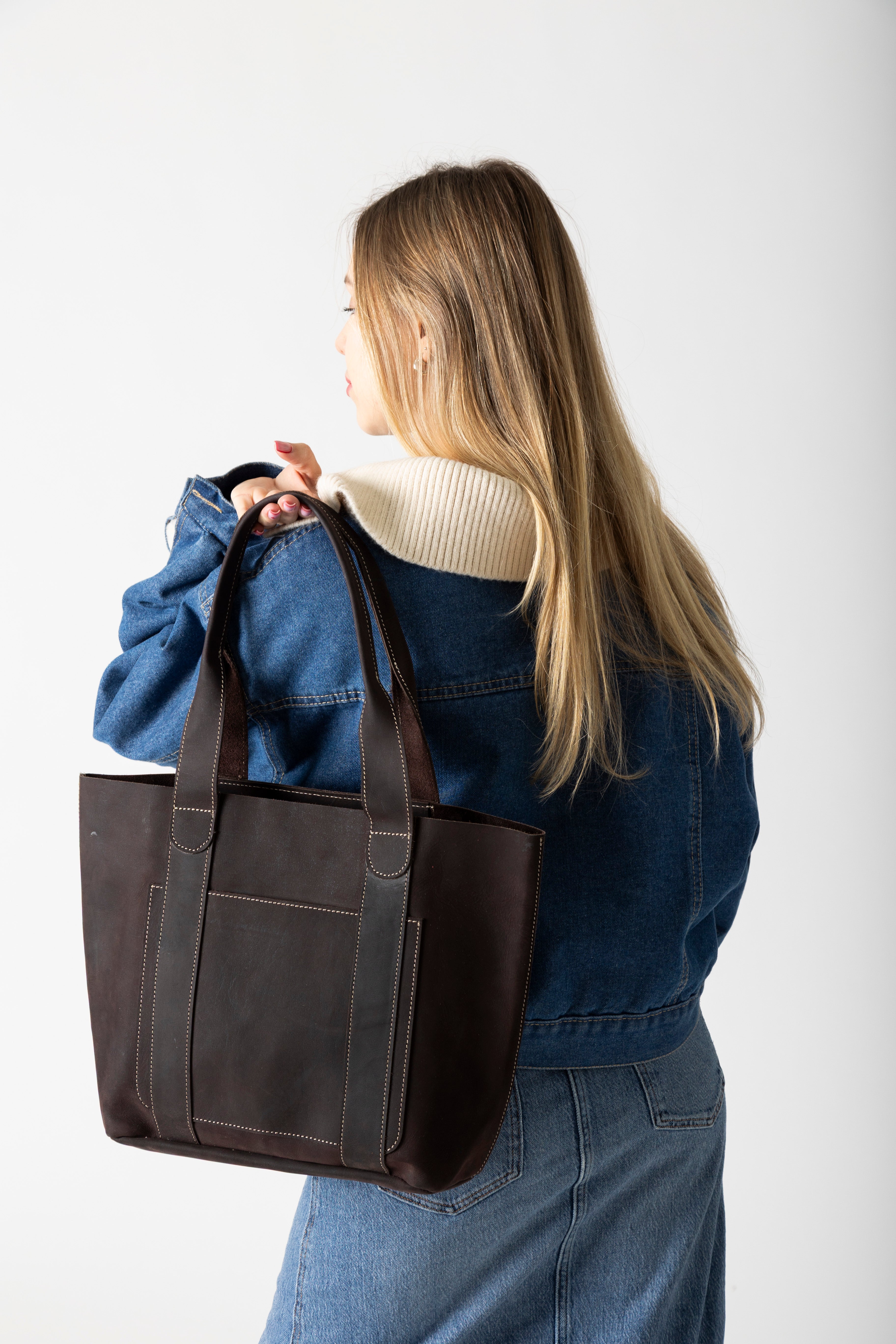 Threaded Pocket Tote Oil Tan Brown