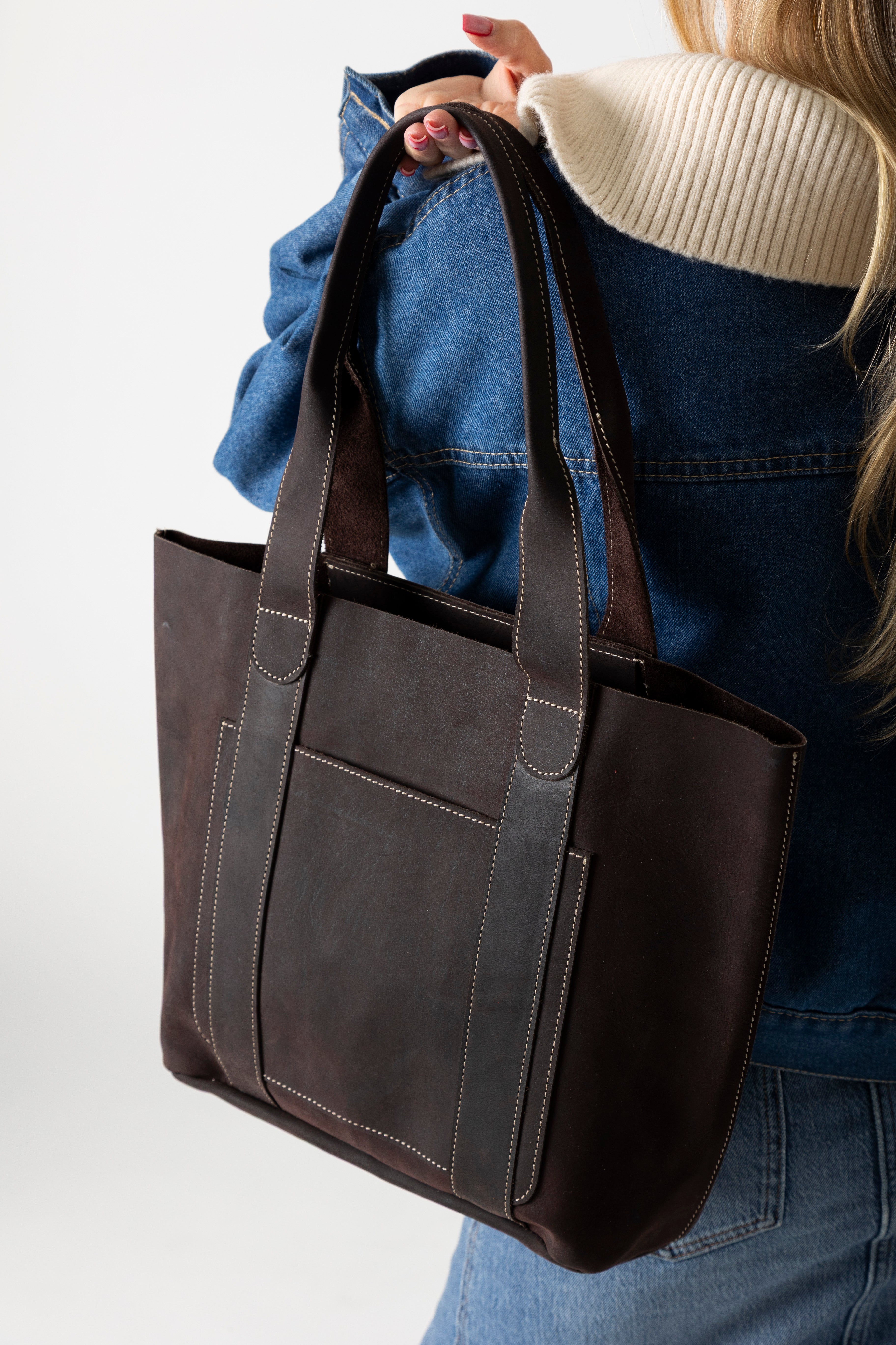 Threaded Pocket Tote Oil Tan Brown