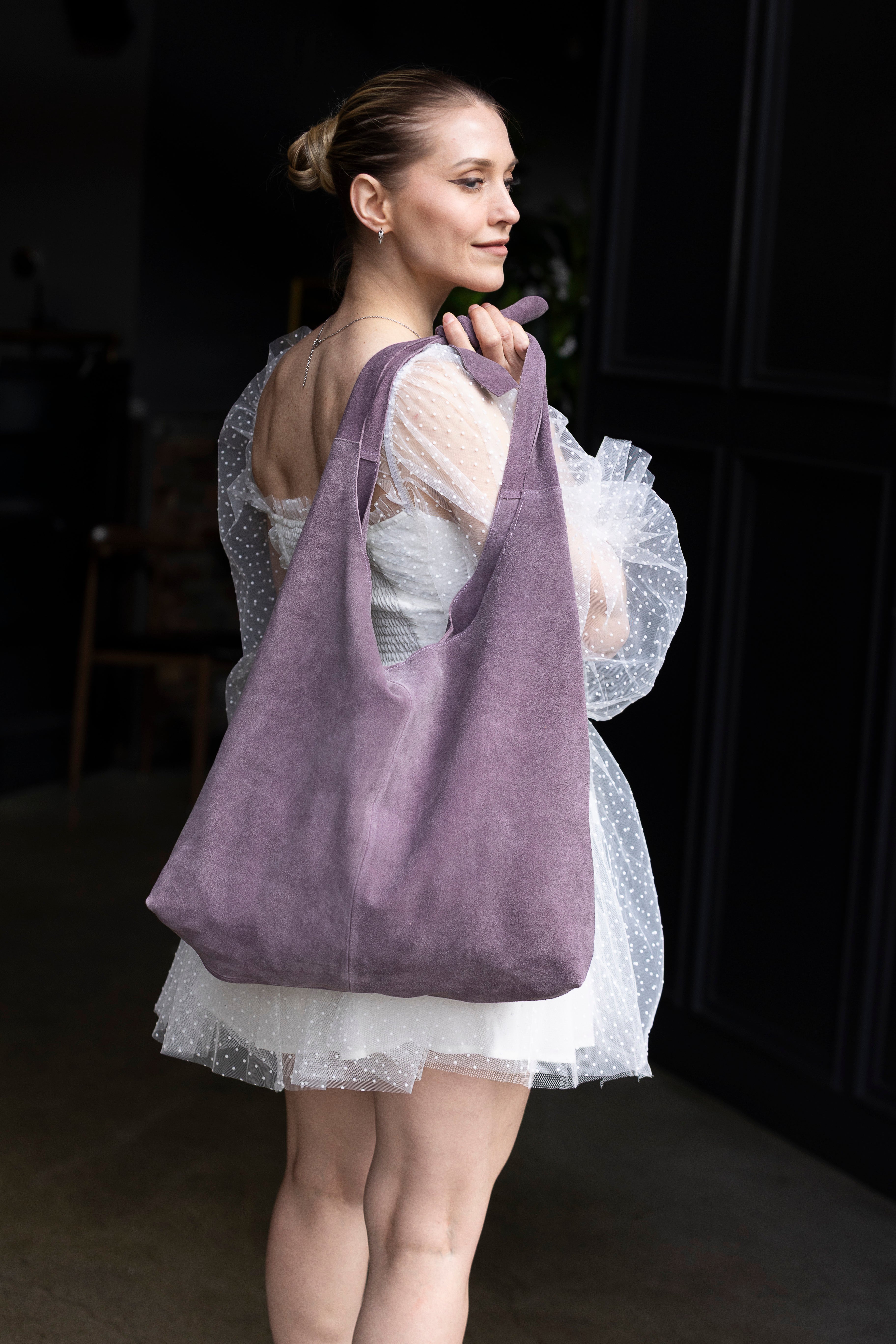 KNOT TOTE SUEDE VIOLET
