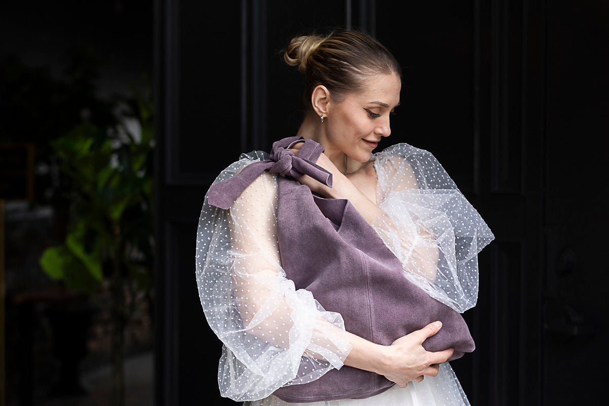 KNOT TOTE SUEDE VIOLET