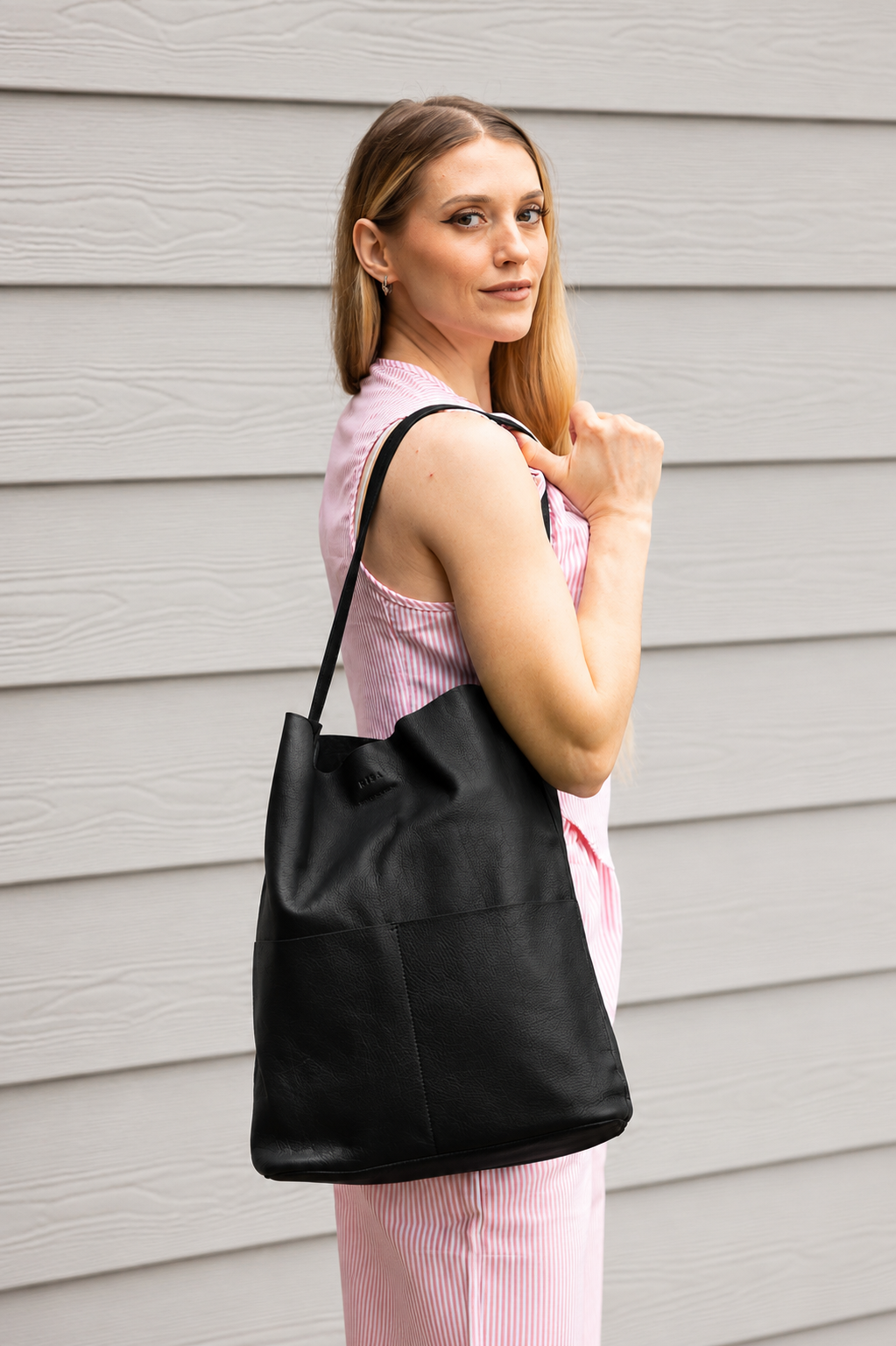 Lila Pocket Tote Black
