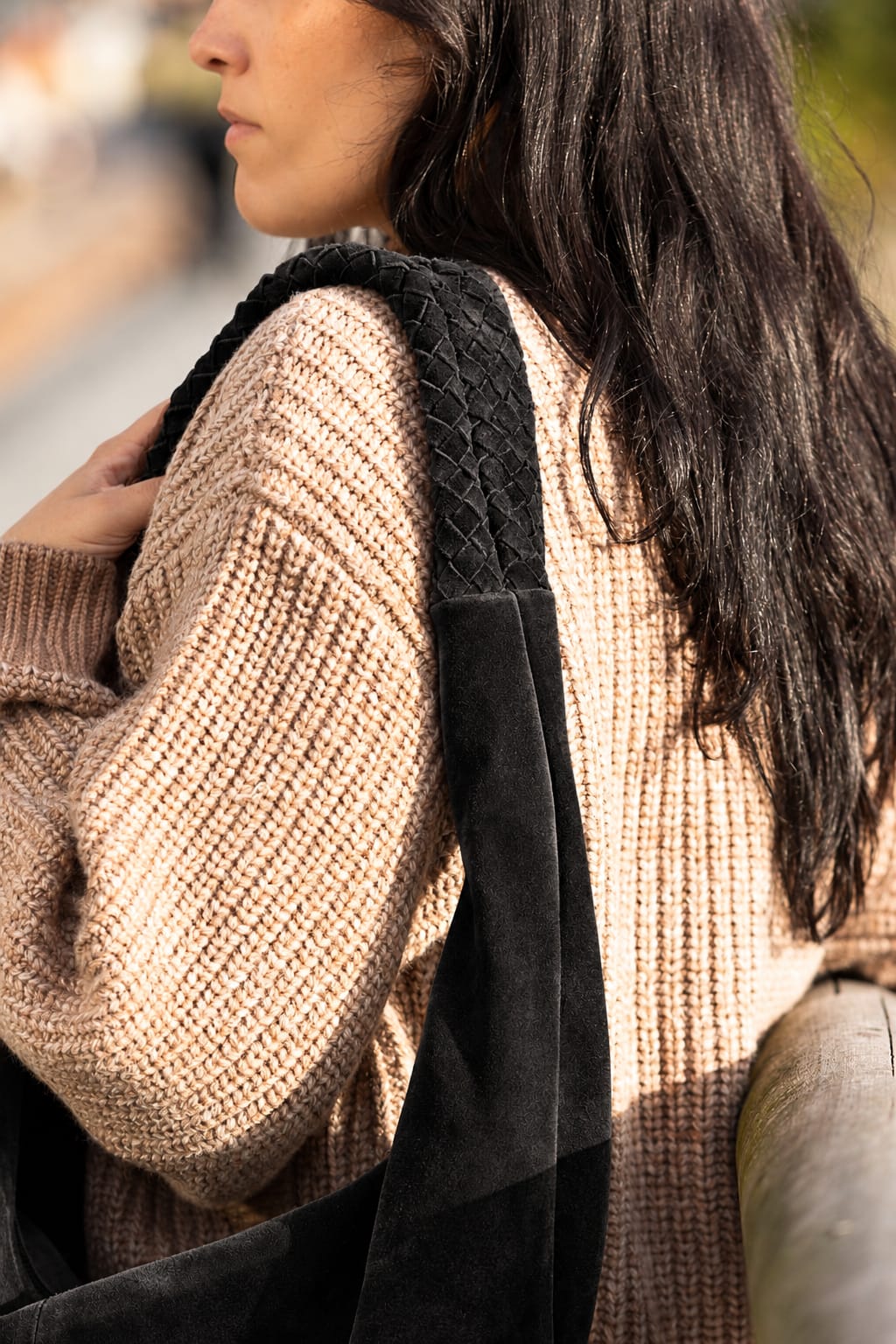 KATE SLOUCHY HOBO BAG-BLACK