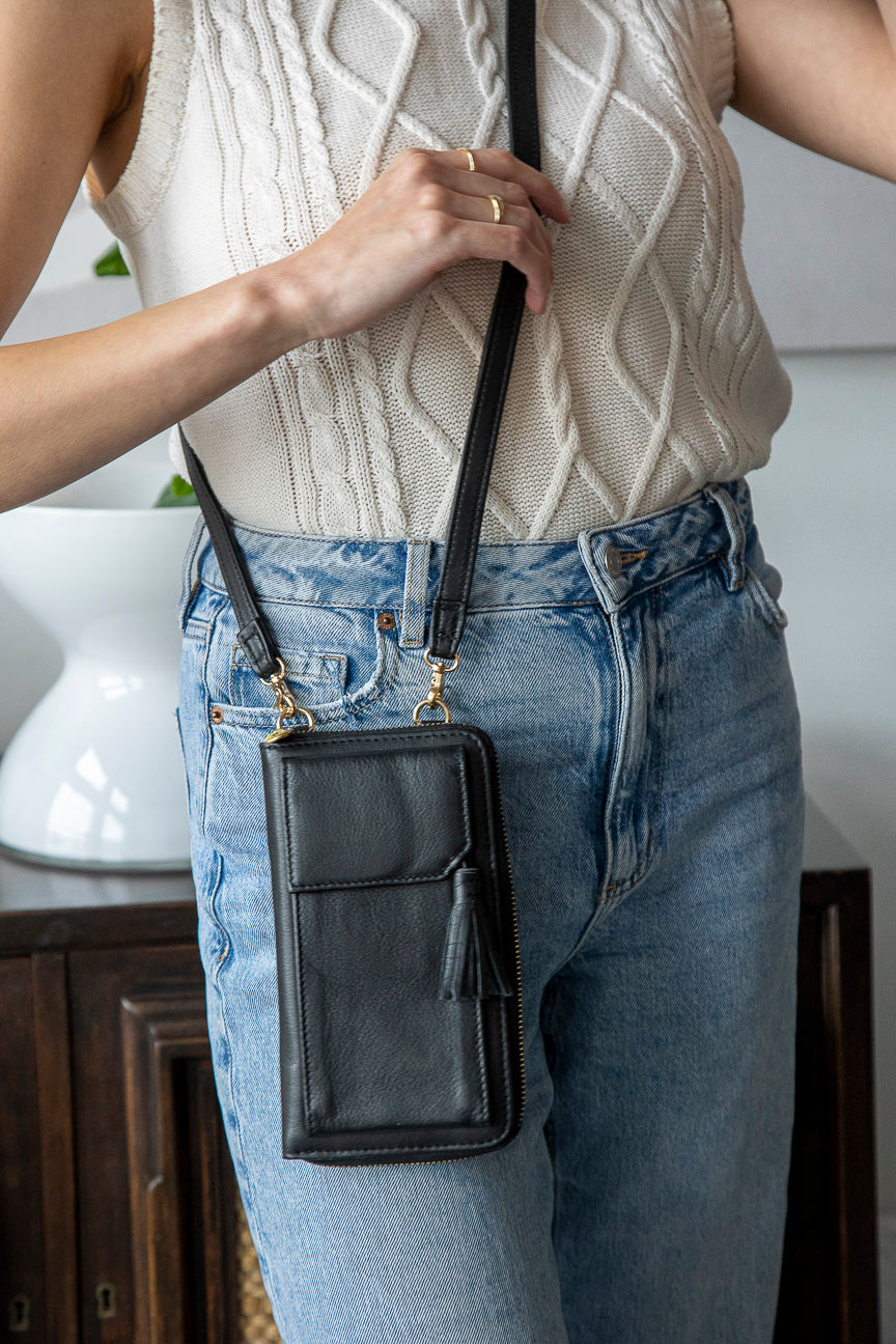 Three Fold Wallet Crossbody Black