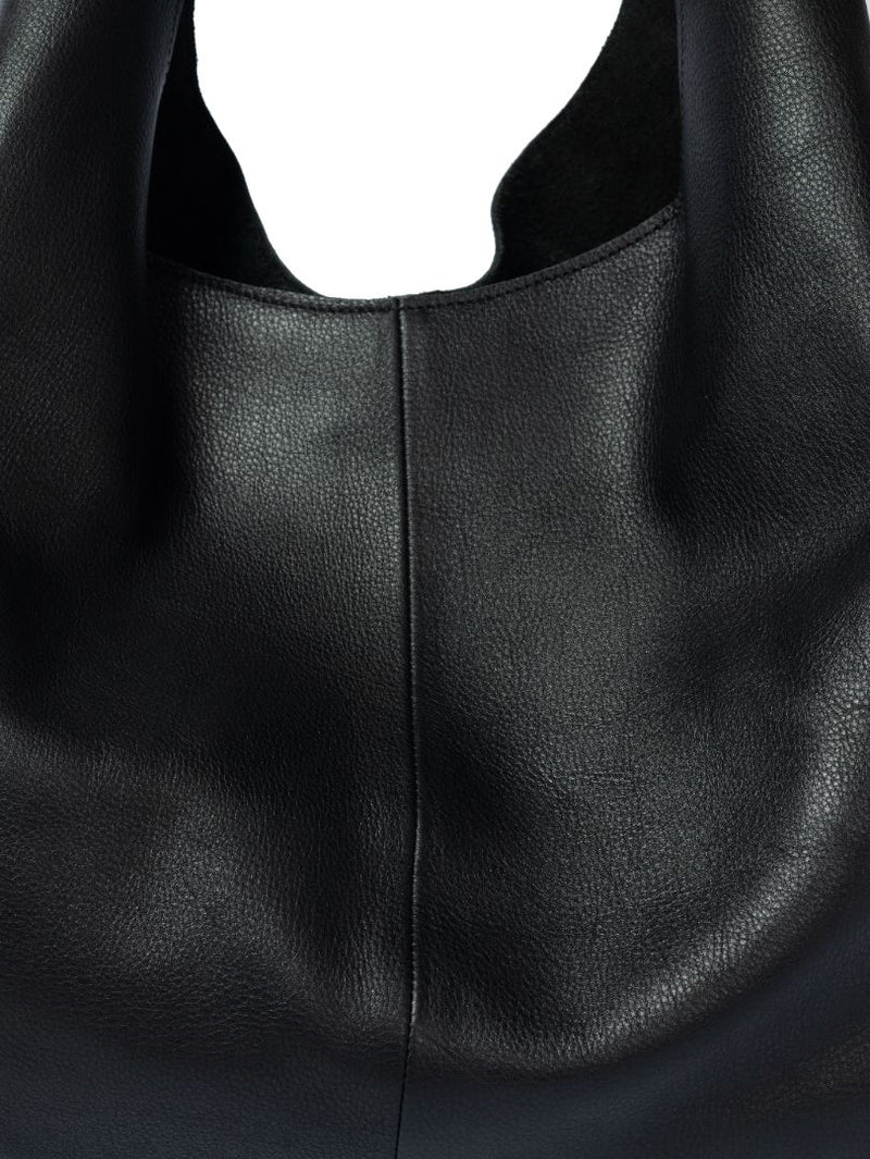 Knot Leather Shoulder Bag  (Black)