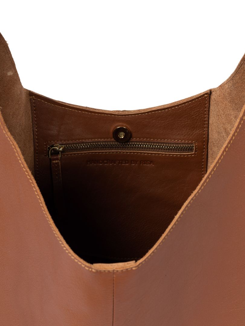 Knot Leather Shoulder Bag Tan